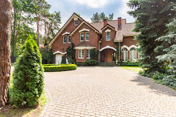 Best Professional Driveway Pavers  in Piqua, OH